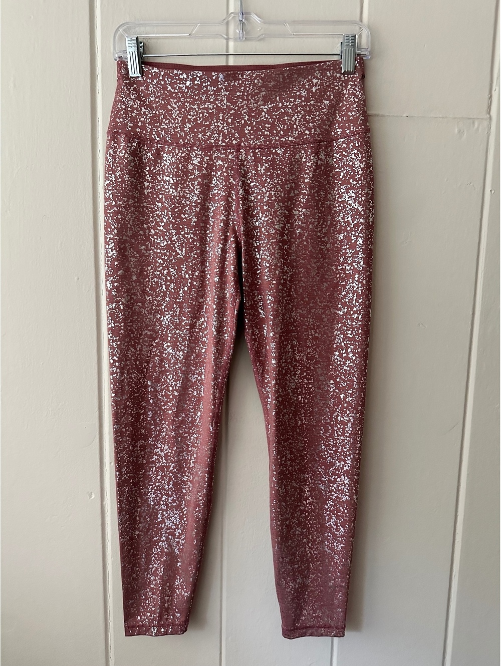 Sweaty Betty 7/8 Length Disco Metallic Leggings Rose and Silver Size Small